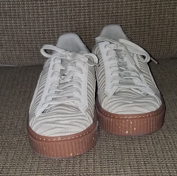 New Puma Basket women's sneaker 8.5 - Picture 3 of 7